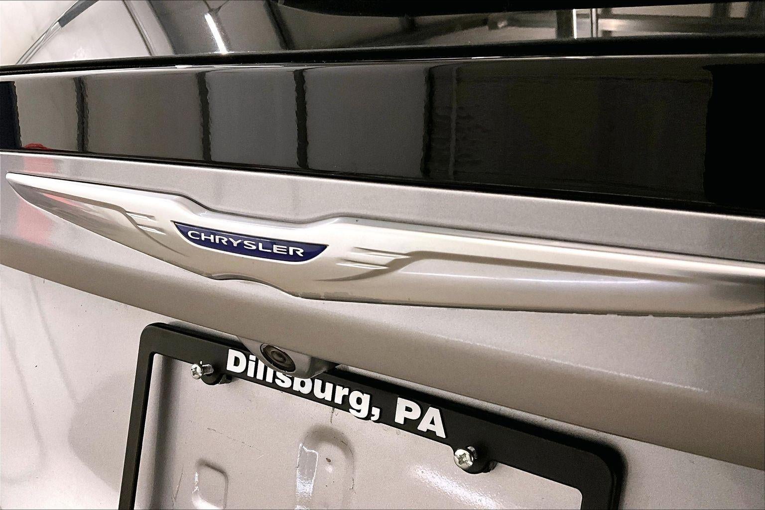 2020 Chrysler Voyager L