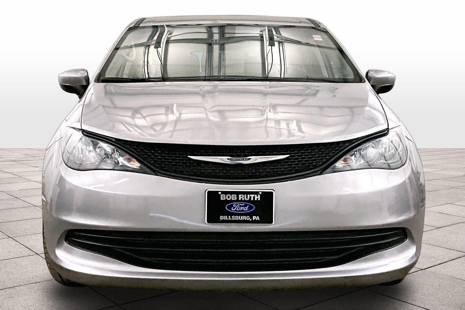 2020 Chrysler Voyager L