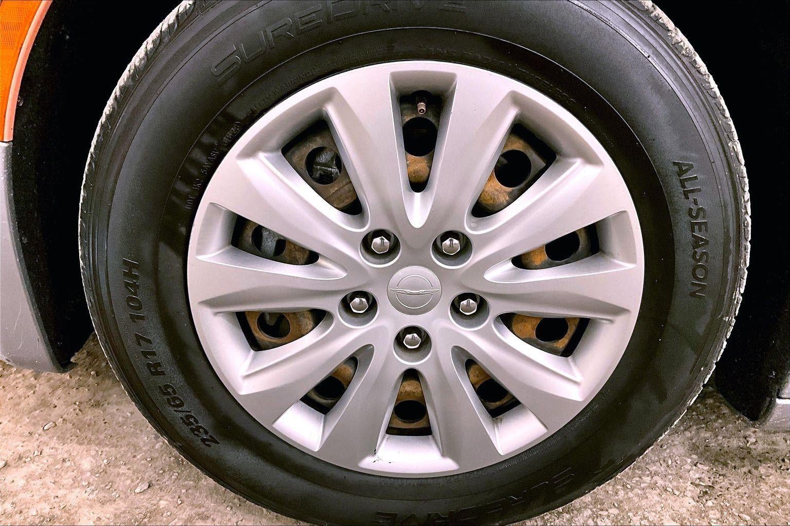 2020 Chrysler Voyager L