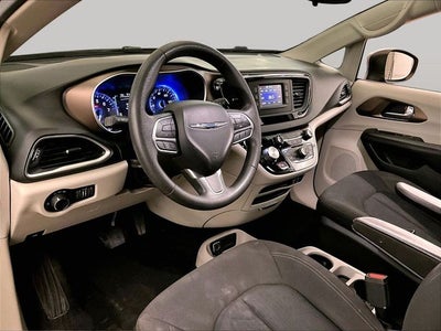2017 Chrysler Pacifica LX