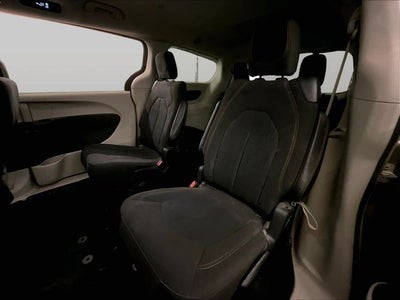 2017 Chrysler Pacifica LX