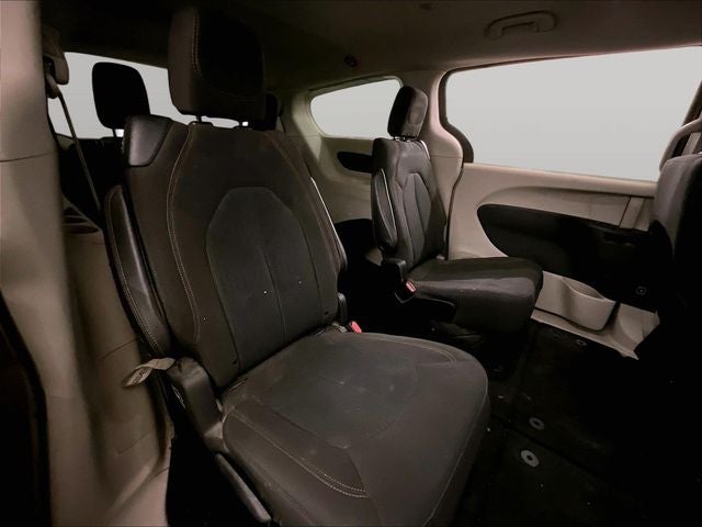 2017 Chrysler Pacifica LX
