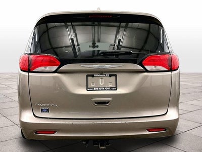 2017 Chrysler Pacifica LX