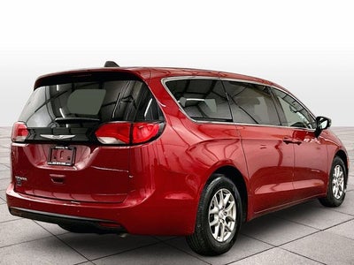 2026 Chrysler Voyager LX