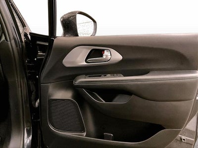 2021 Chrysler Pacifica Touring
