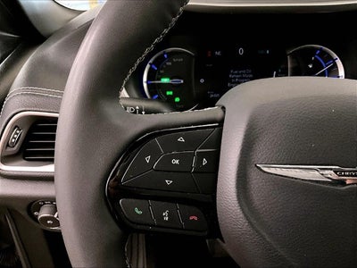 2022 Chrysler Pacifica Hybrid Touring L