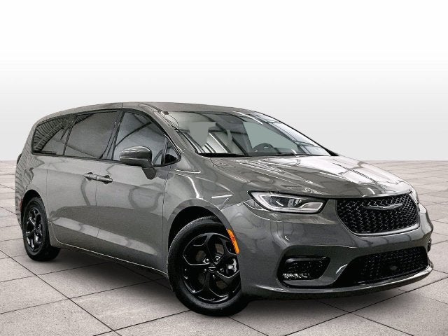 2022 Chrysler Pacifica Hybrid Touring L