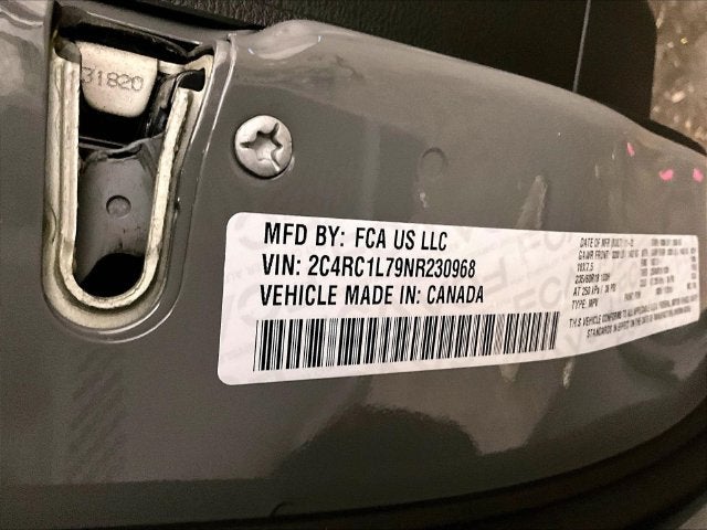 2022 Chrysler Pacifica Hybrid Touring L