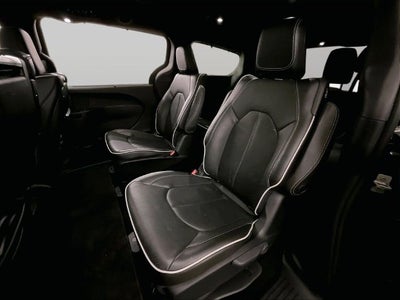 2019 Chrysler Pacifica Hybrid Limited