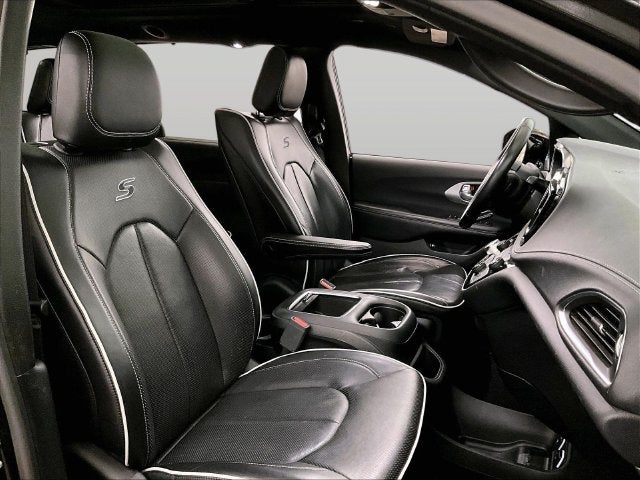 2019 Chrysler Pacifica Hybrid Limited