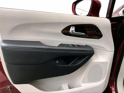 2021 Chrysler Pacifica Hybrid Limited