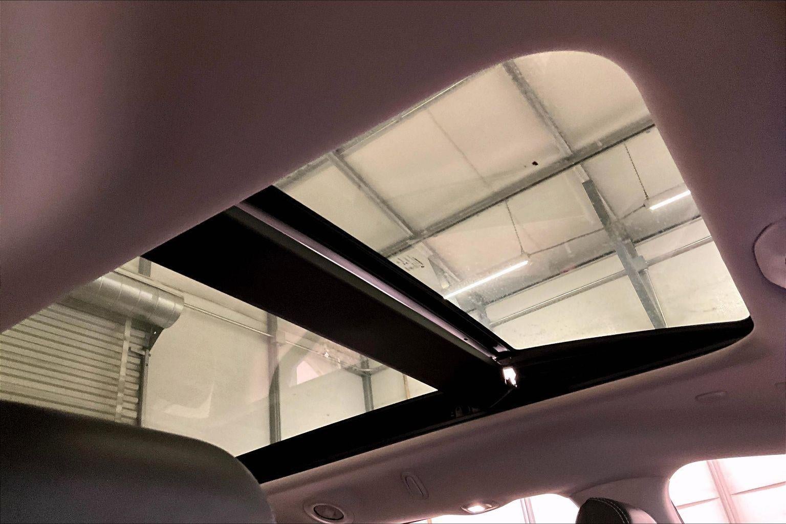 2022 Chrysler Pacifica Hybrid Limited