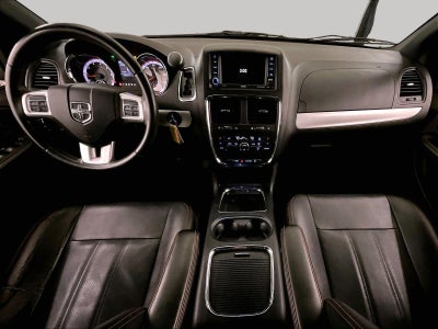 2016 Dodge Grand Caravan R/T