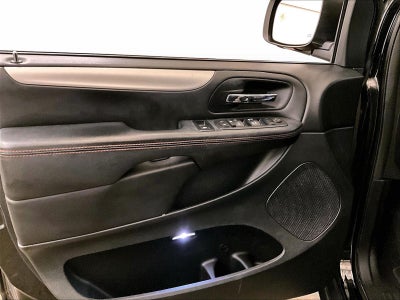 2016 Dodge Grand Caravan R/T