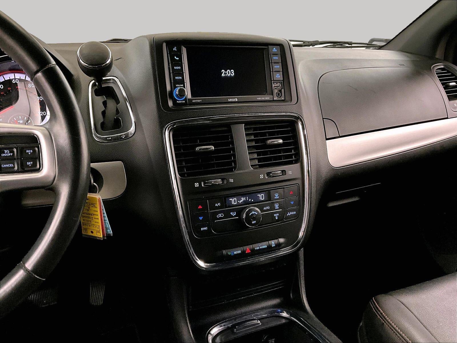 2016 Dodge Grand Caravan R/T