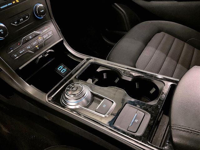 2020 Ford Edge SE