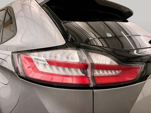2020 Ford Edge SE