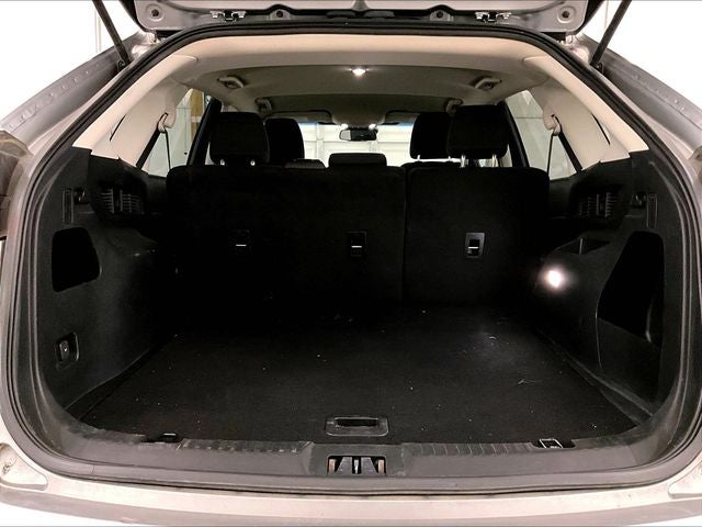 2020 Ford Edge SE