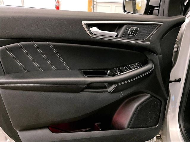 2016 Ford Edge Sport