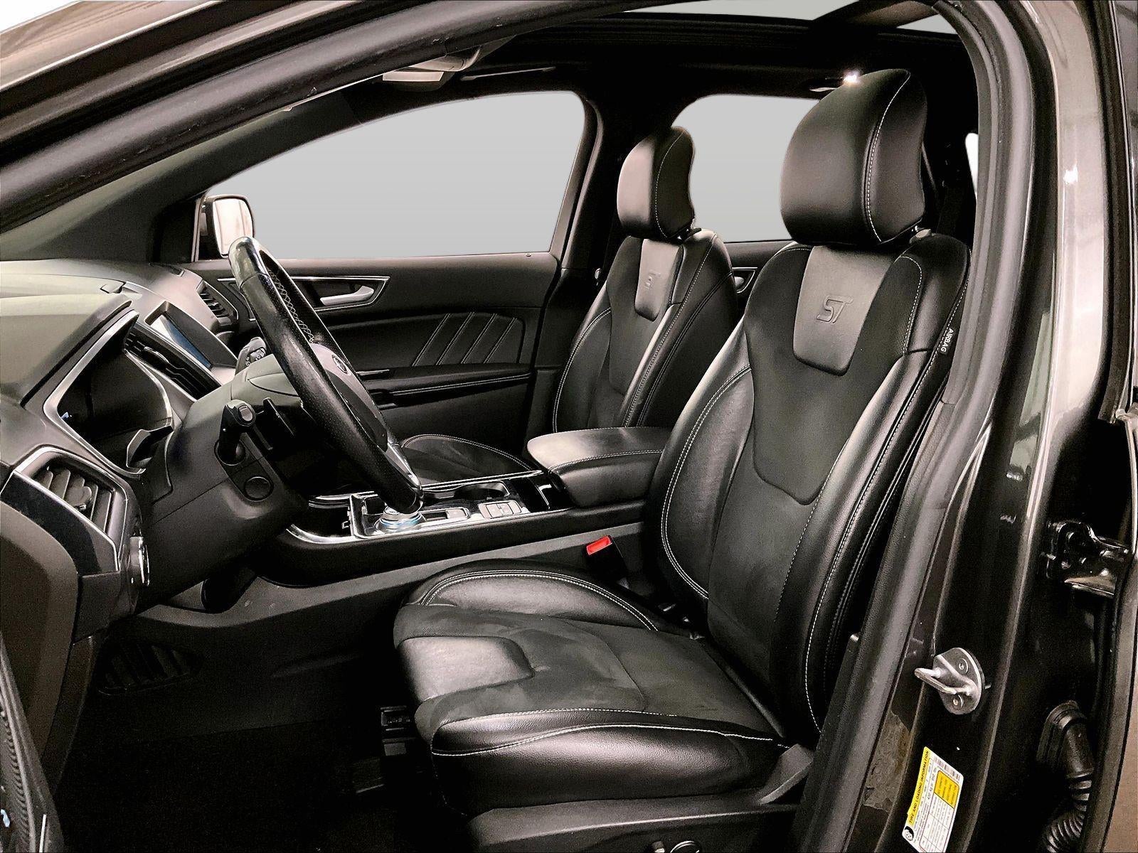 2019 Ford Edge ST