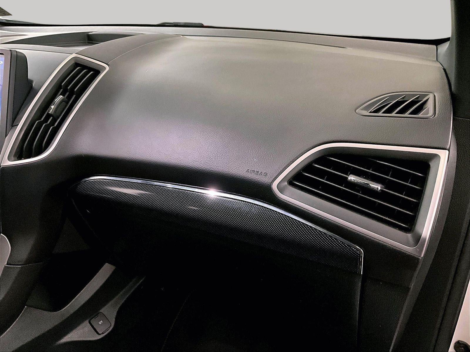 2021 Ford Edge ST-Line