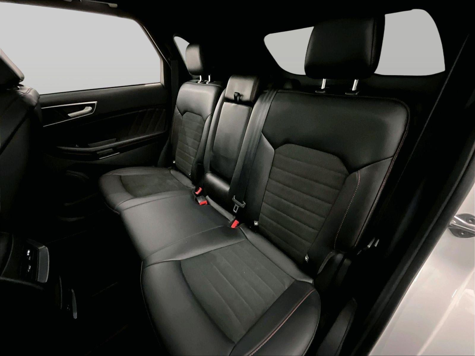 2021 Ford Edge ST-Line