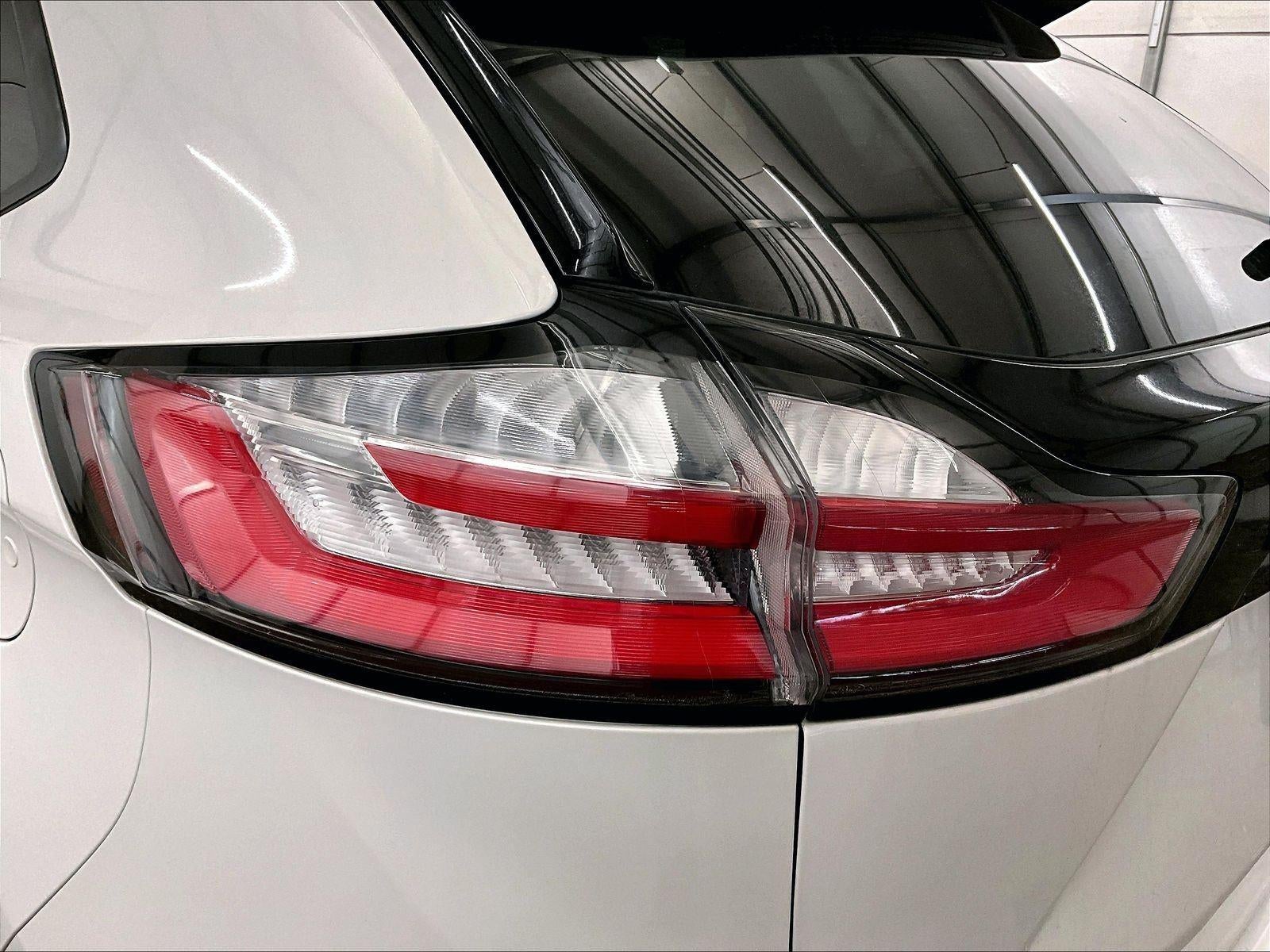 2021 Ford Edge ST-Line