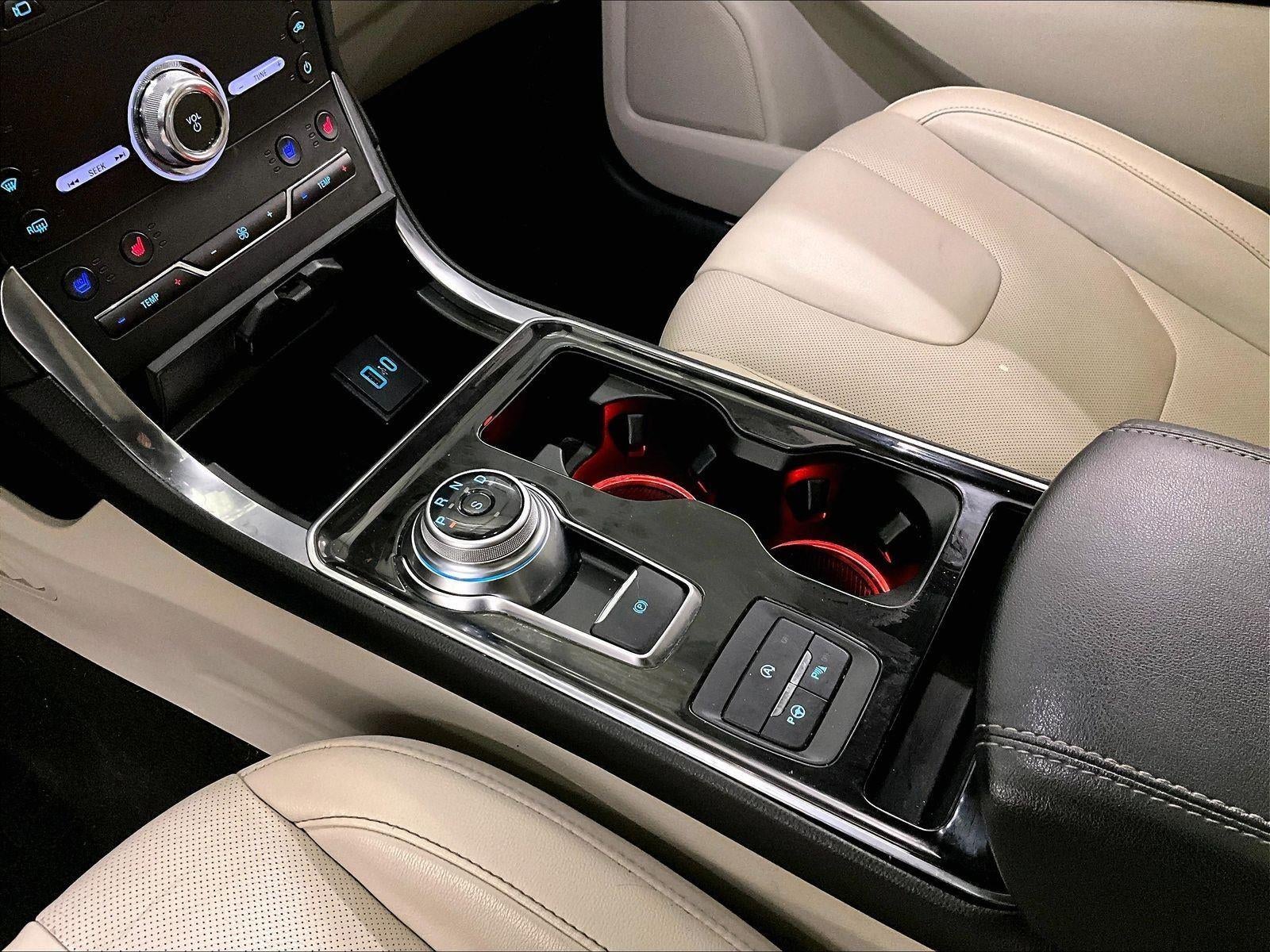 2020 Ford Edge Titanium
