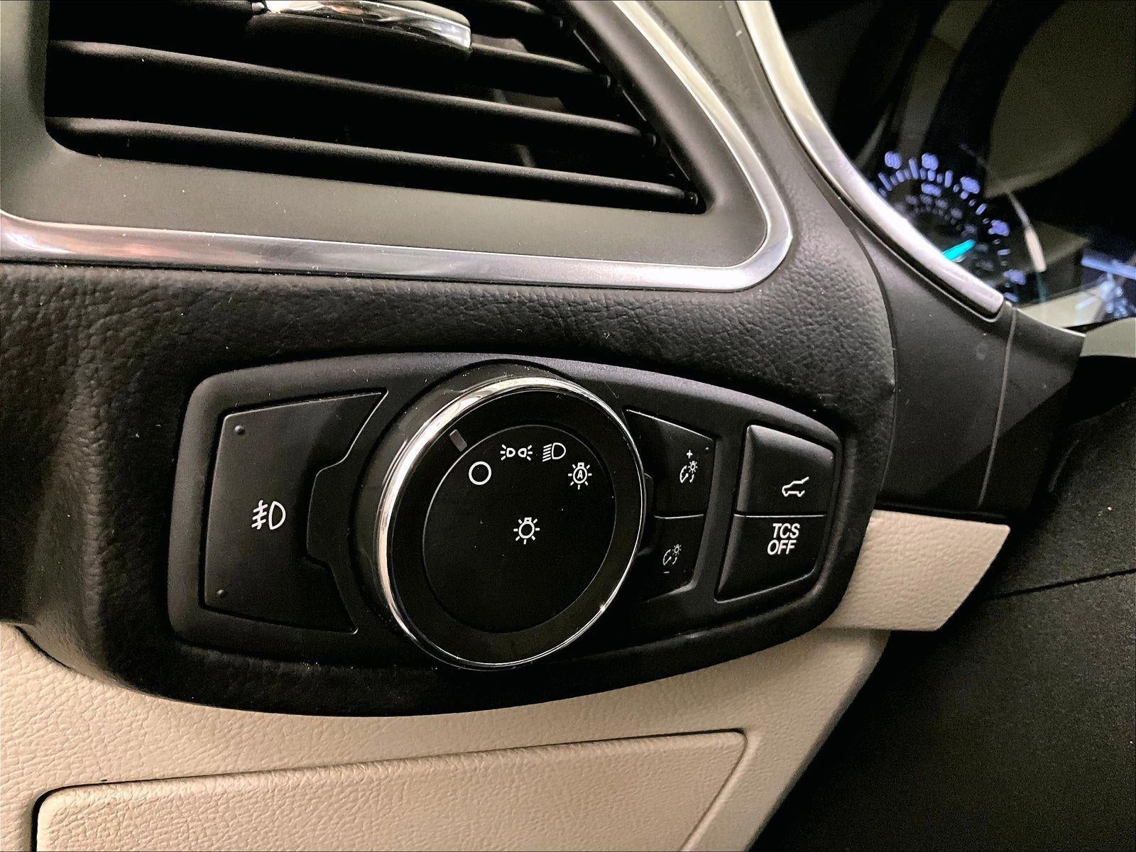 2020 Ford Edge Titanium