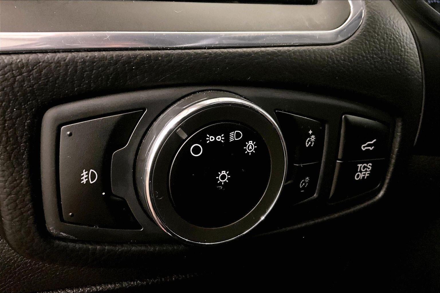 2023 Ford Edge Titanium