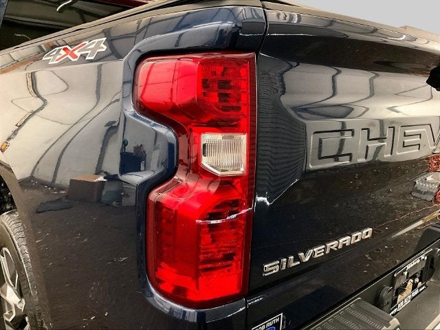 2022 Chevrolet Silverado 1500 LT LT1