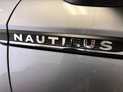 2021 Lincoln Nautilus Reserve