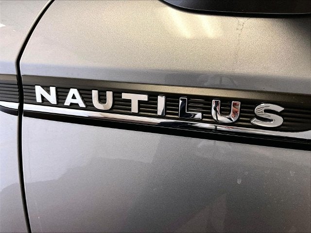 2021 Lincoln Nautilus Reserve