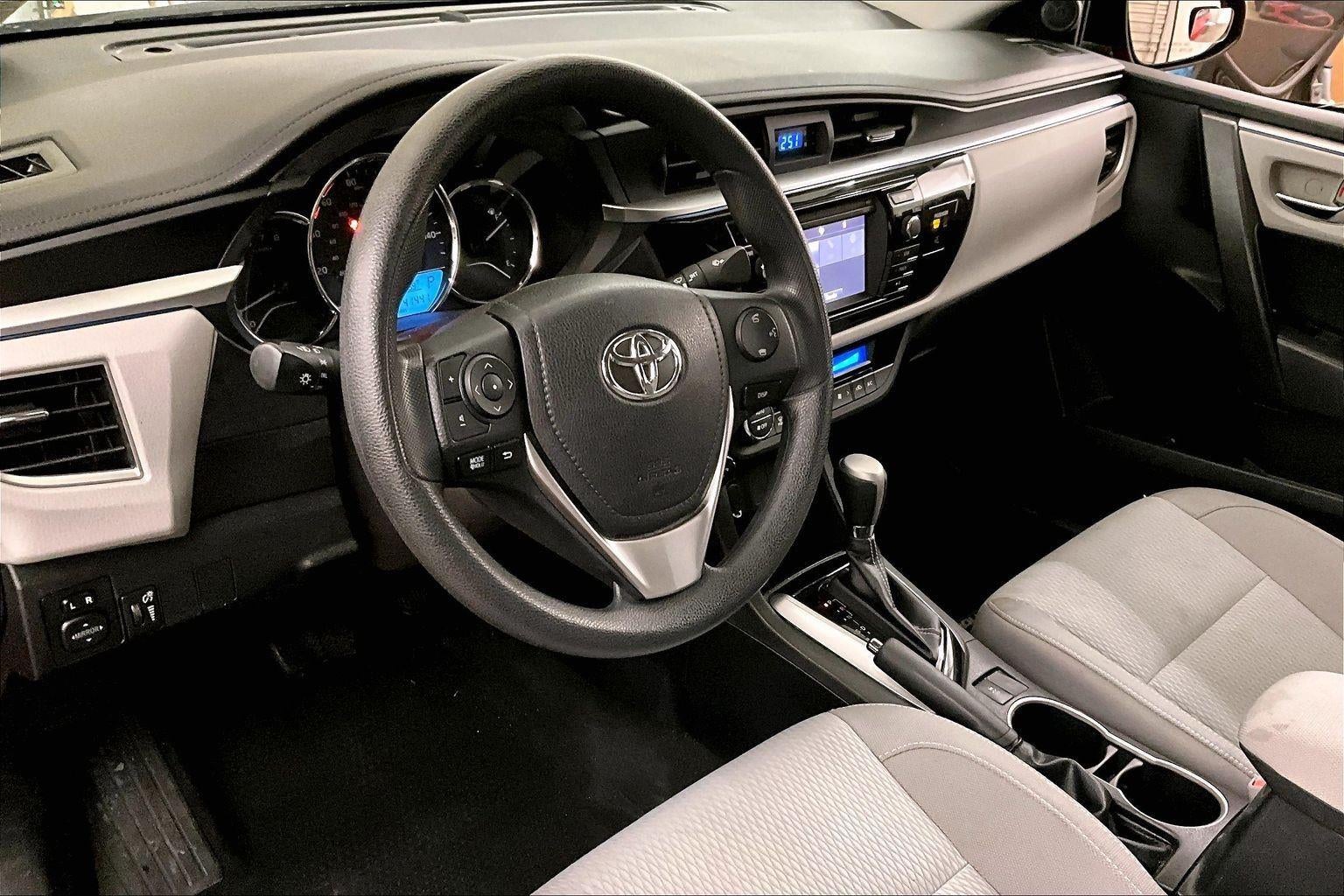 2016 Toyota Corolla LE