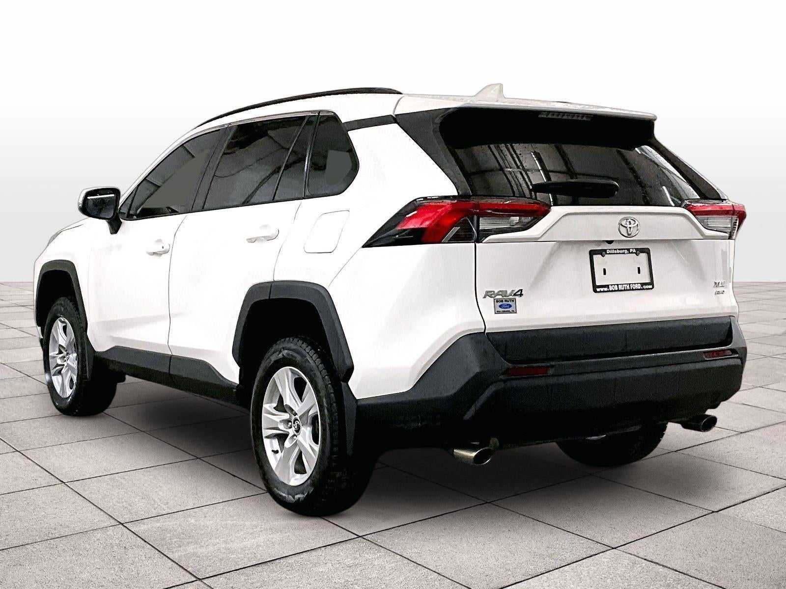 2020 Toyota RAV4 XLE