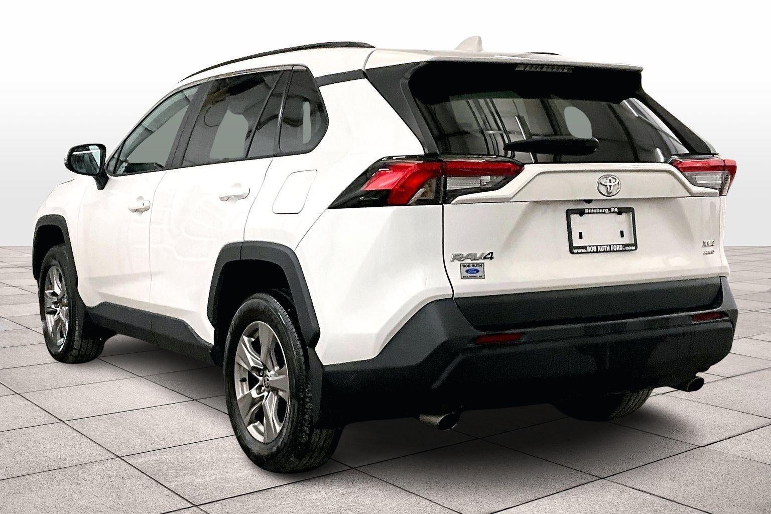 2023 Toyota RAV4 XLE