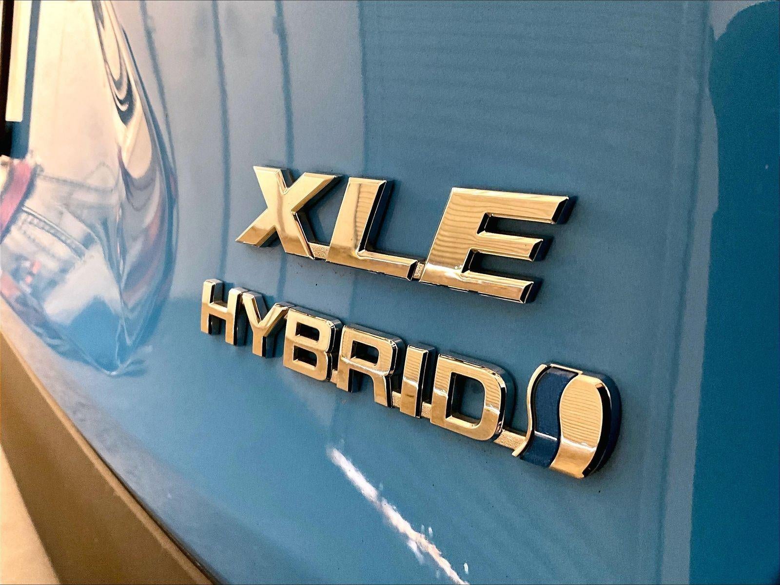 2019 Toyota RAV4 Hybrid XLE