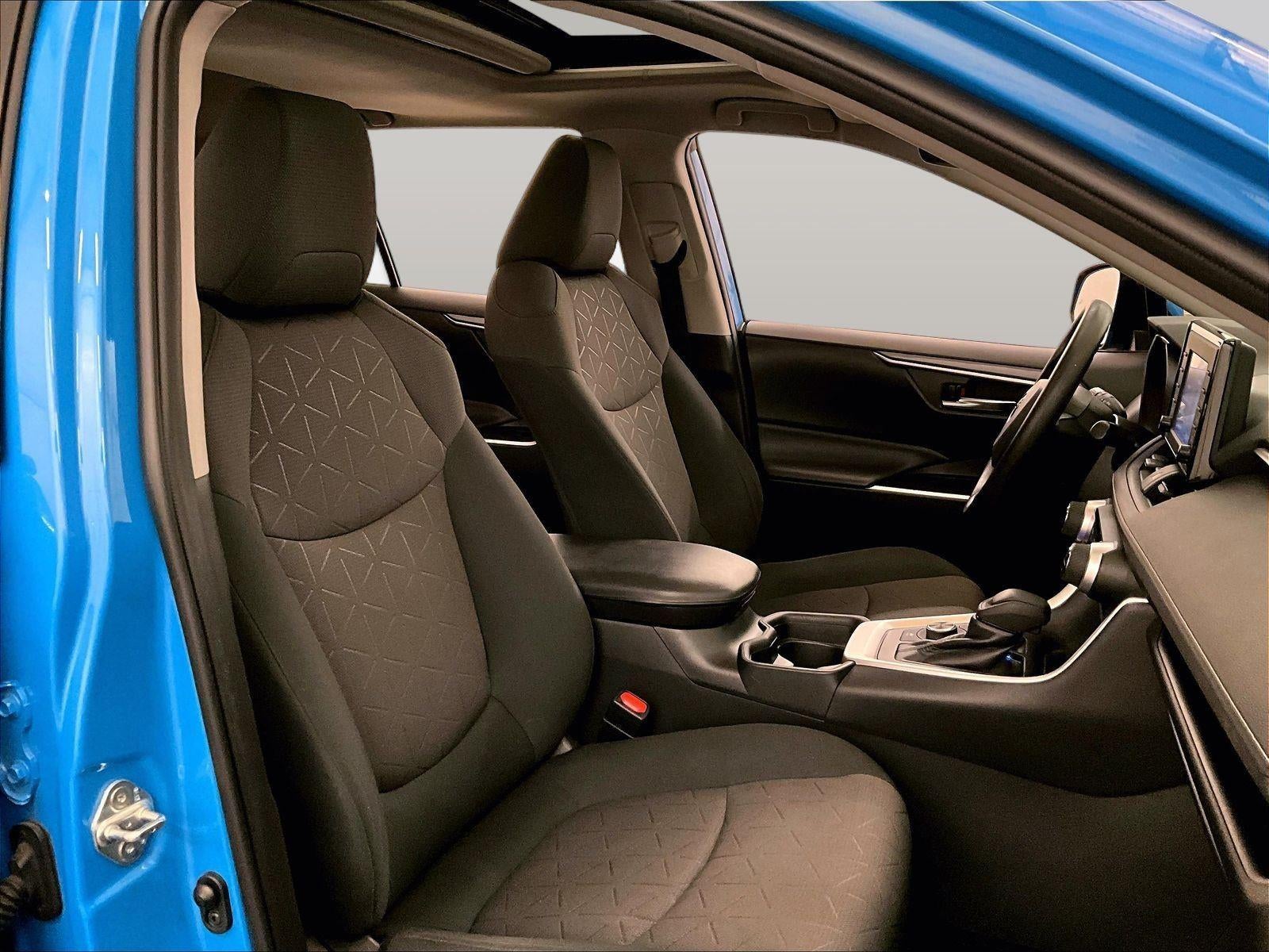 2019 Toyota RAV4 Hybrid XLE