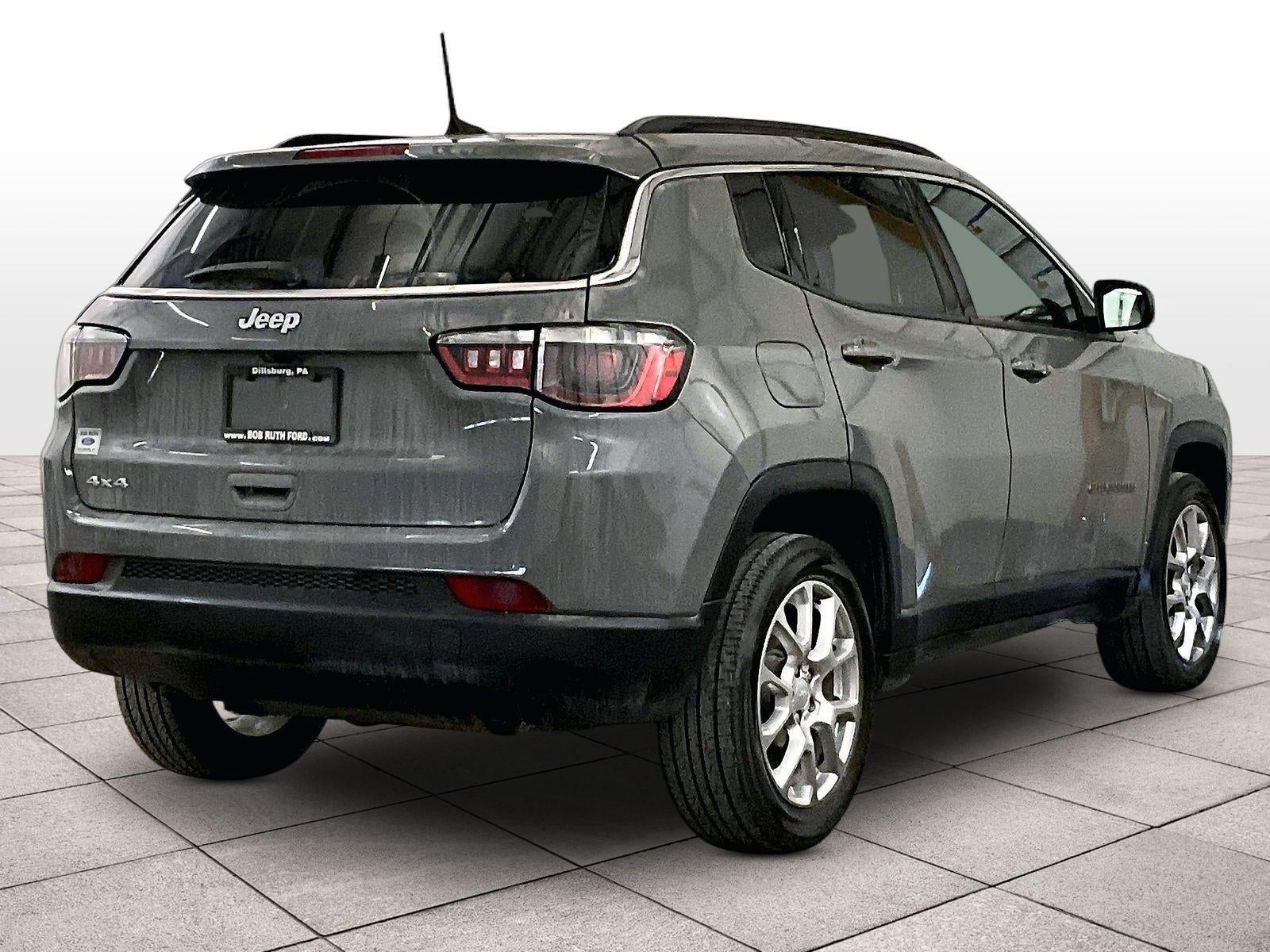 2023 Jeep Compass Latitude Lux