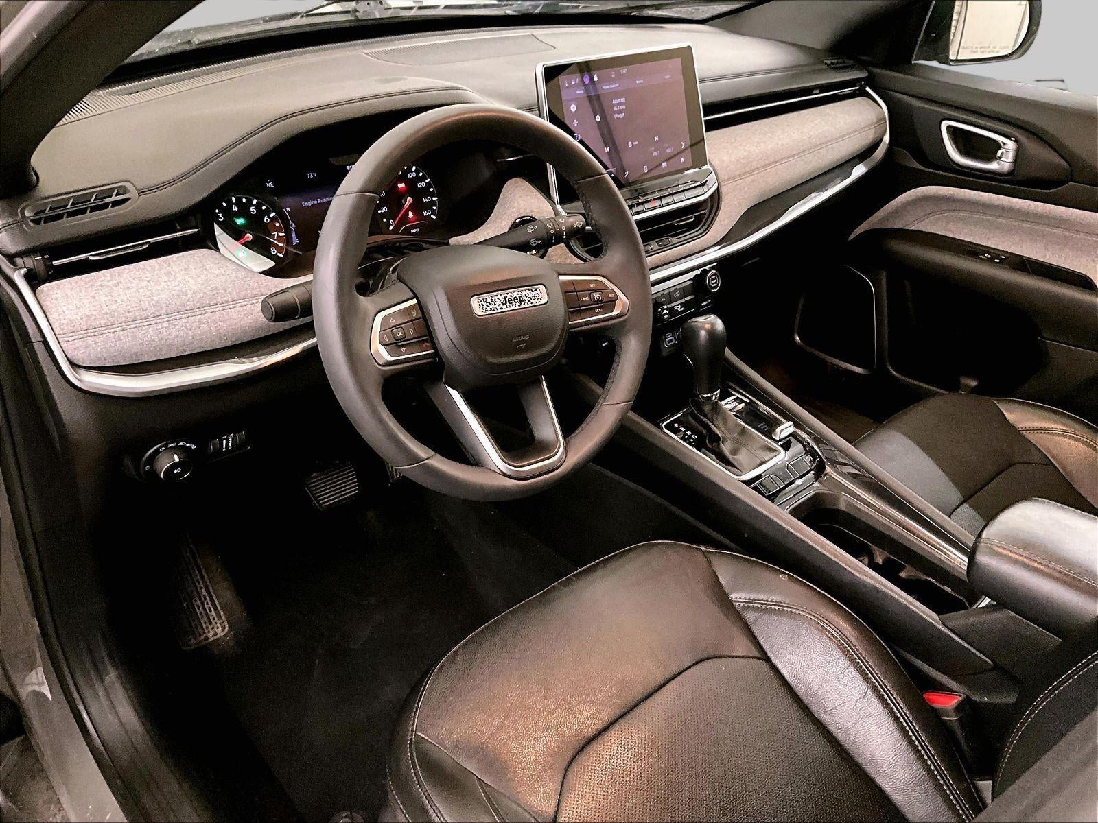 2023 Jeep Compass Latitude Lux