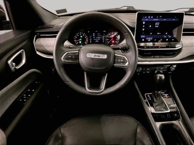 2023 Jeep Compass Latitude Lux