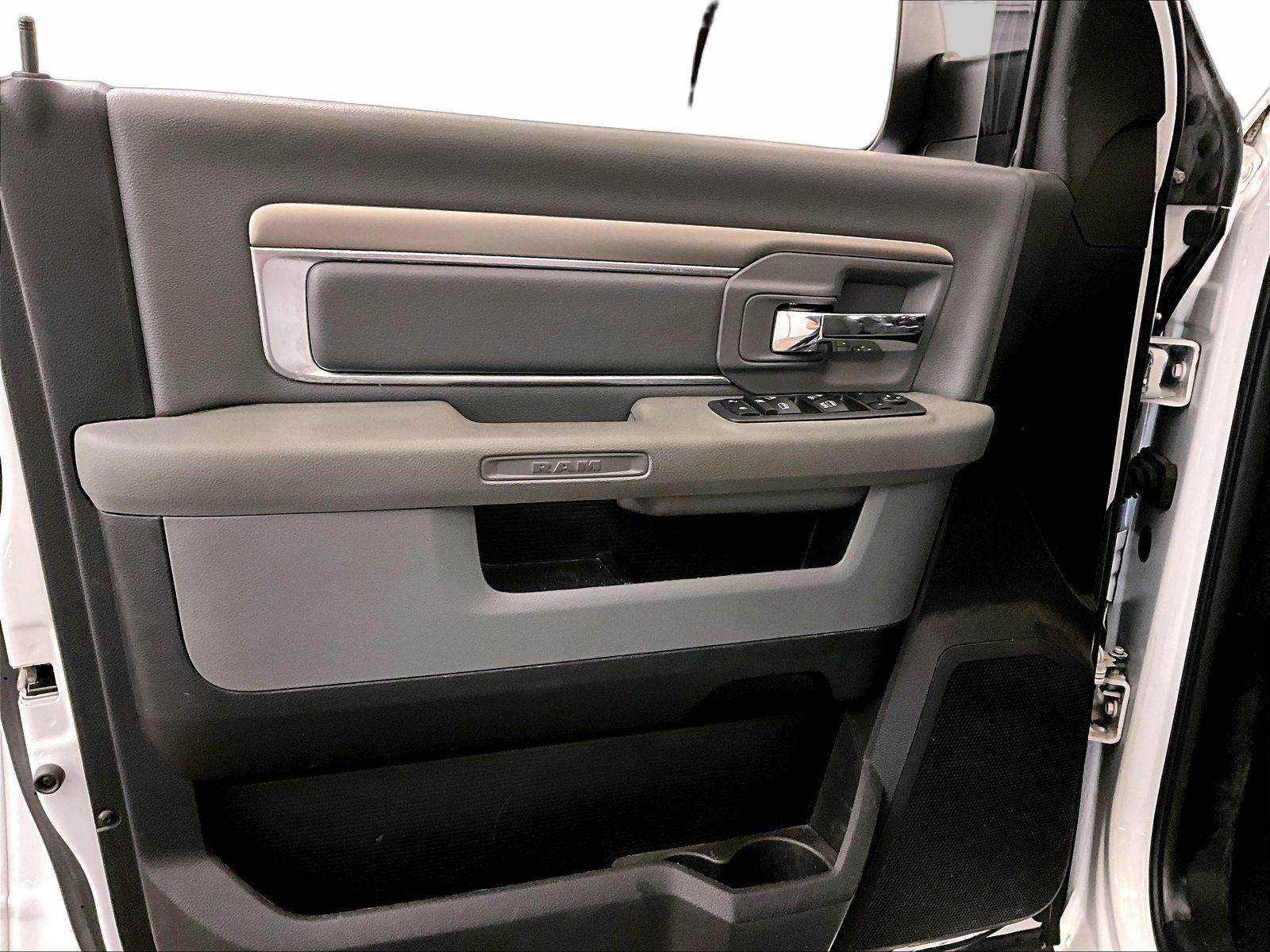 2018 RAM 3500 SLT