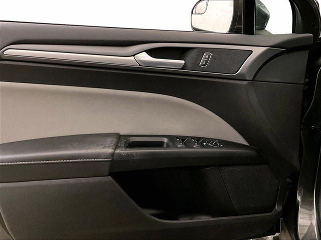 2016 Ford Fusion S