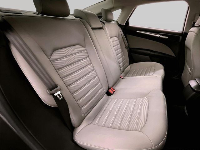 2016 Ford Fusion S