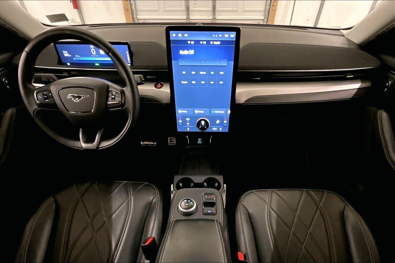 2022 Ford Mustang Mach-E Select