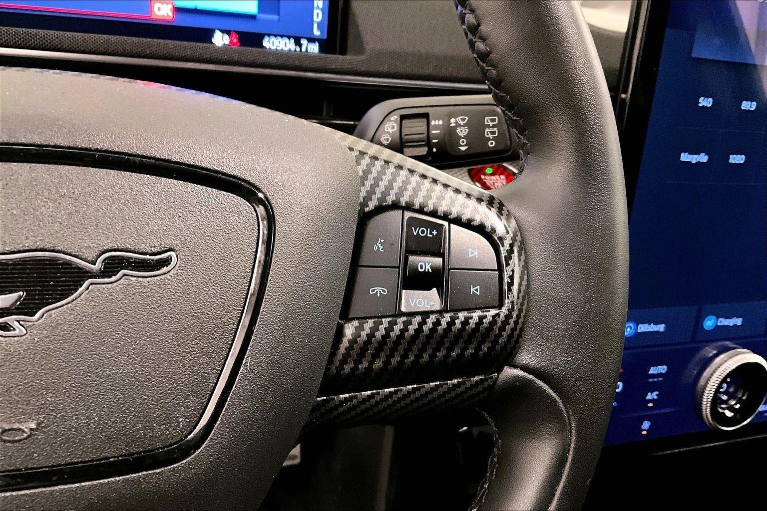 2022 Ford Mustang Mach-E Select