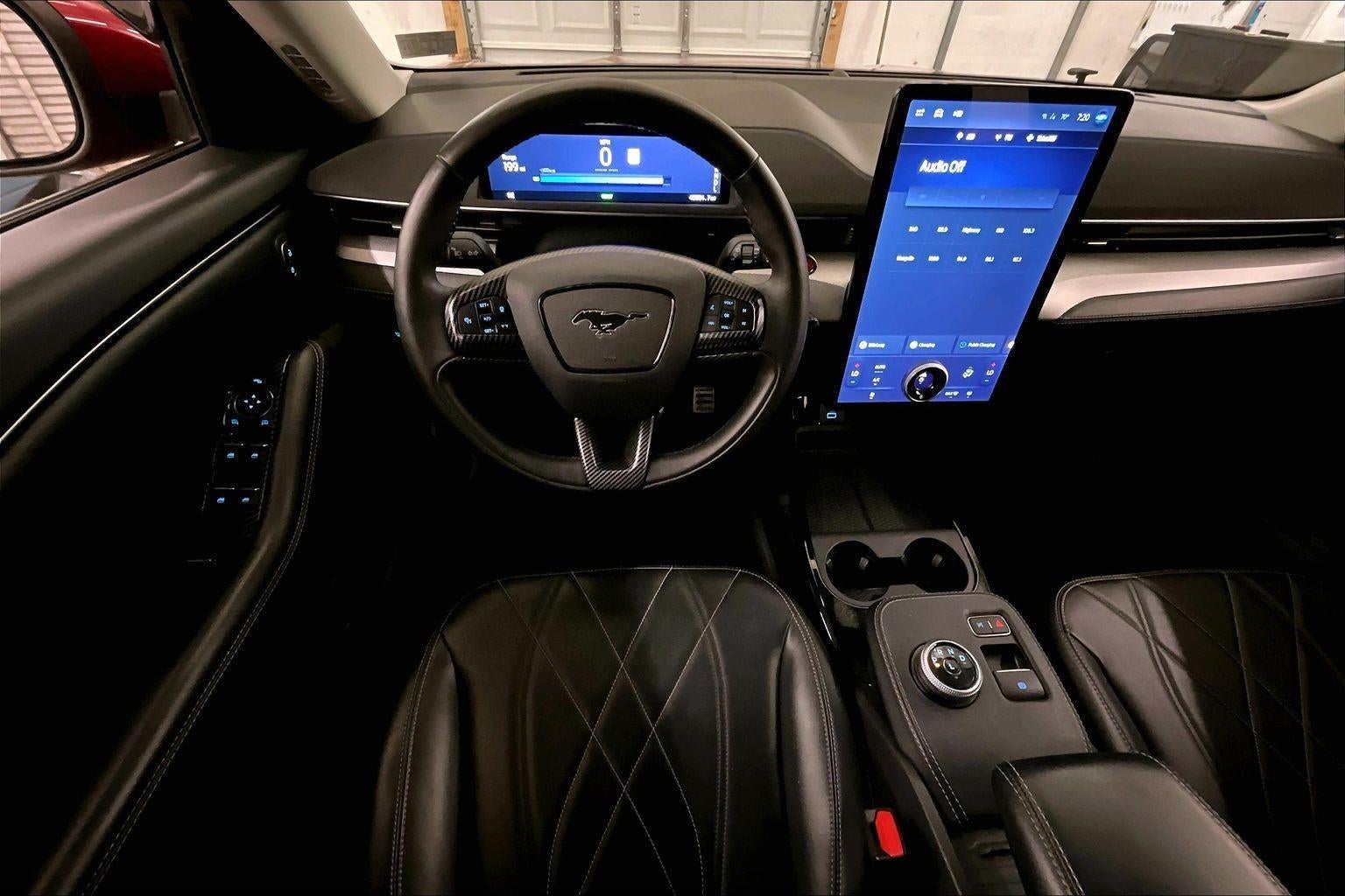 2022 Ford Mustang Mach-E Select