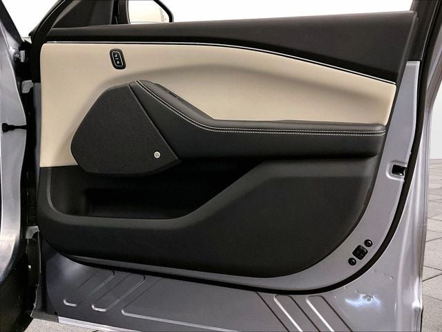 2022 Ford Mustang Mach-E Premium