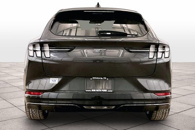 2022 Ford Mustang Mach-E GT