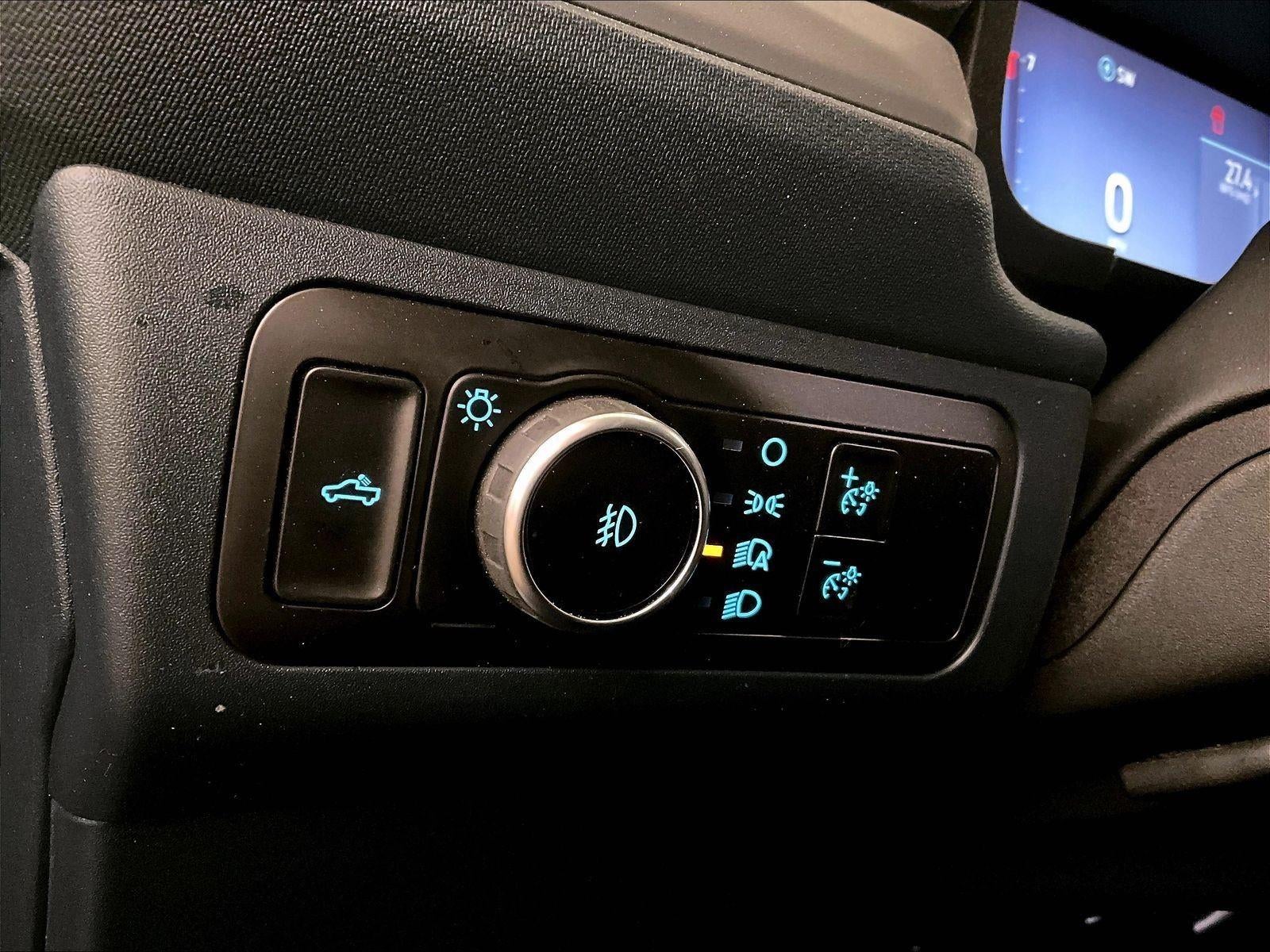 2025 Ford Maverick Lobo Standard